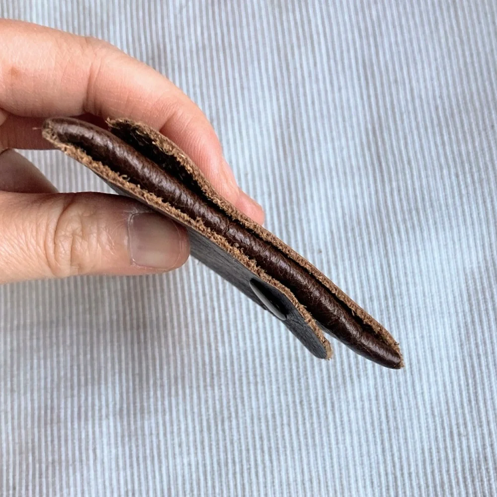 Vintage Unisex Leather Triangular Folding Coin Purse